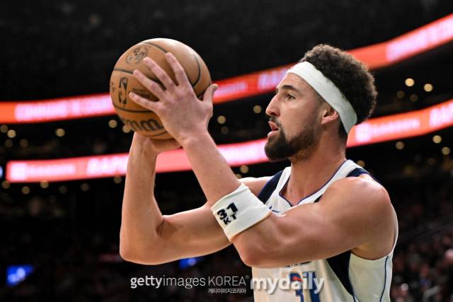 슈팅을 시도하는 톰슨. /게티이미지코리아