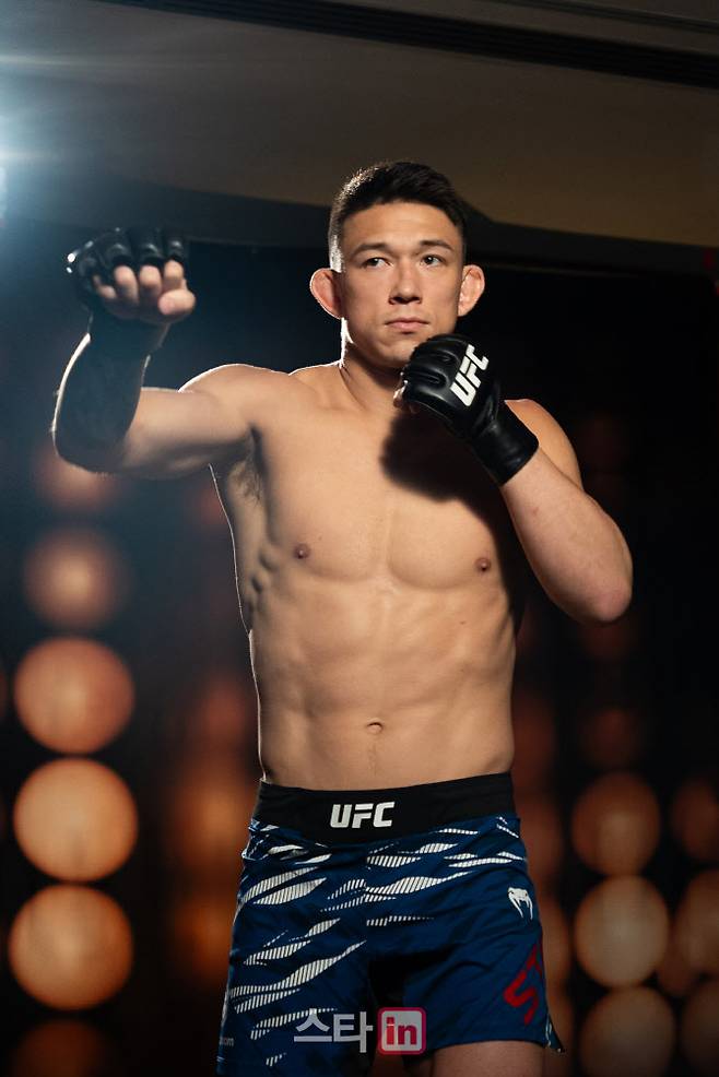 UFC 데뷔전을 앞둔 한국계 혼혈 파이터 코디 스틸. 사진=UFC
