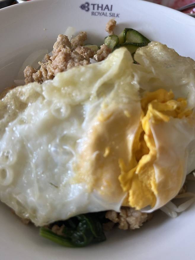 IMG_0017.jpeg 타이항공 인천-방콕 왕복 비즈니스 후기