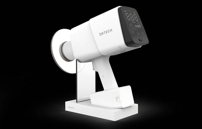 디알텍 치과용 포터블 엑스레이 '제로알파'. 디알텍 제공