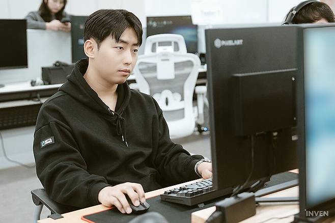 ▲ 조용민 대표도 함께 테스트에 참여했다