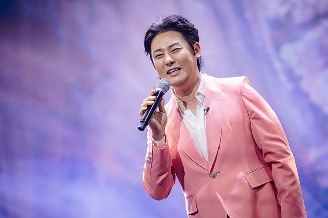 크레아 스튜디오 제공