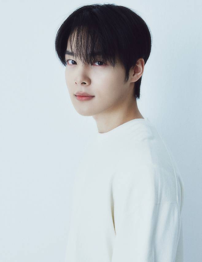 배우 김민기, 사수자리컴퍼니