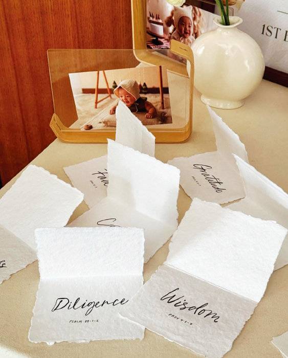 돌잡이 대신 ‘가치잡이’가 유행할 조짐이다. [인스타그램 @im_syuu 계정 캡처]