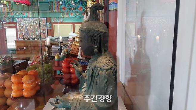 지난 1월 24일 서산 부석사에서 일반에 공개된 ‘금동관음보살좌상’. 오는 5월 5일까지 딱 100일간만 공개된다./김찬호 기자