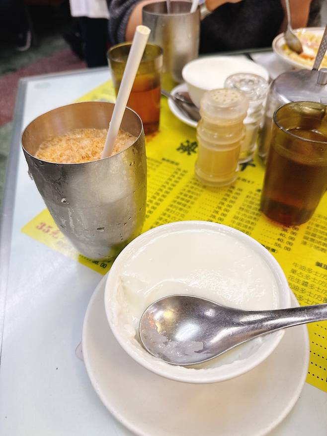 IMG_8527.JPG [홍콩] 2박 3일 여행동안 먹은 것 기록 (1)