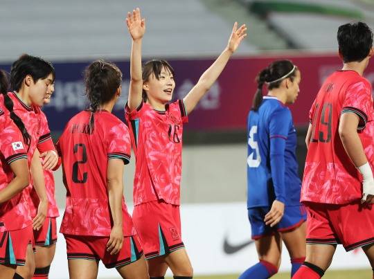 기뻐하는 장슬기. 사진[연합뉴스]