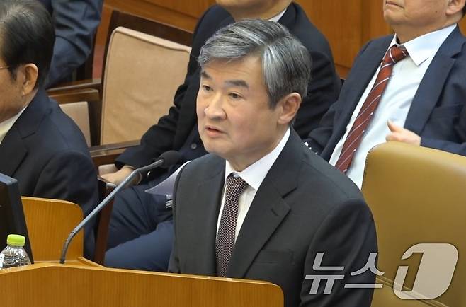 조태용 국가정보원장이 13일 서울 종로구 헌법재판소에서 열린 윤석열 대통령 탄핵심판 8차 변론에서 발언하고 있다. (헌법재판소 제공. 재판매 및 DB 금지) 2025.2.13/뉴스1