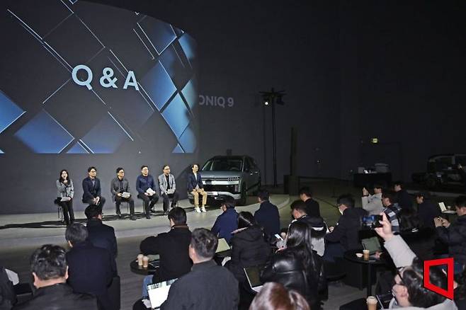 현대자동차는 11일 서울 광진구 '그랜드 워커힐 서울'에서 열린 아이오닉 9 미디어 익스피리언스 행사에서 첫 전동화 대형 SUV '아이오닉 9'을 출시한다고 밝혔다. (제공=현대차)