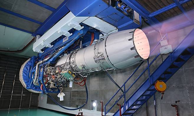 한화에어로스페이스가 생산한 F404 제트엔진의 테스트가 진행되고 있다. 세계일보 자료사진