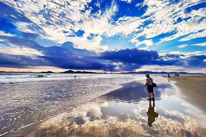 다대포 해변 반영