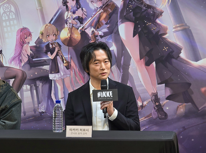 타카키 히로시 음악감독.