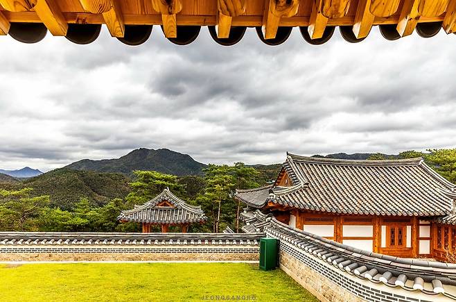 더한옥헤리티지하우스