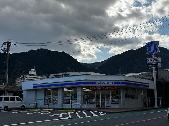 06bcdb27eae639aa658084e54484746f341eb383d8ea67323edd115528266162326638c5074b76d462debb27cd056d