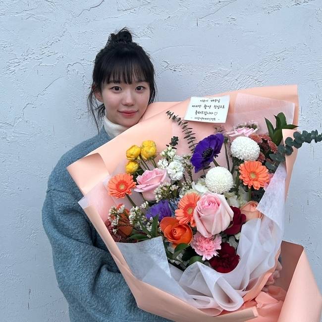 사진=사람엔터테인먼트