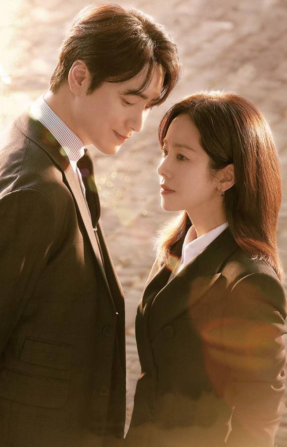 《나의 완벽한 비서》 포스터 ⓒSBS
