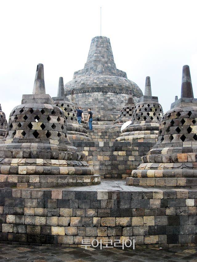 세계에서 가장 오래된 사원 '족자카르타 보로부두르 사원'/사진-투어코리아DB