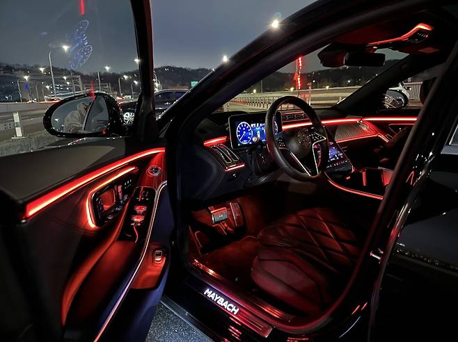 메르세데스-마이바흐 S680 4MATIC