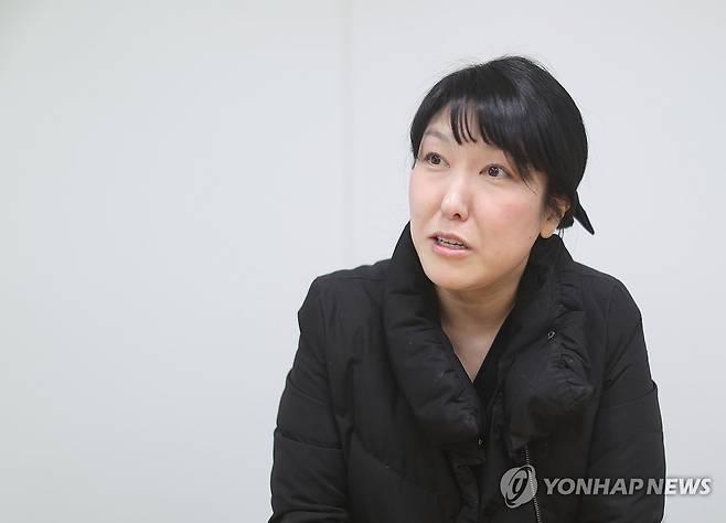 연합뉴스와 인터뷰 중인 김수빈 나부협 회장  [진성철 기자 촬영]
