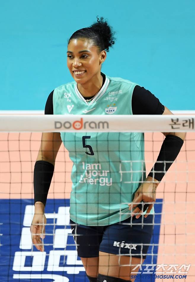 18일 장충체육관에서 열린 V리그 GS칼텍스와 현대건설의 경기. GS칼텍스 실바가 득점 후 환호하고 있다. 장충=박재만 기자 pjm@sportschosun.com/2025.01.18/