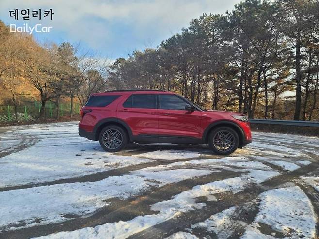 포드 익스플로러