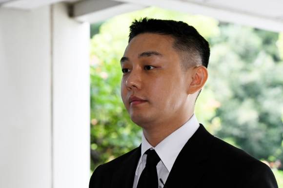 법정 출석하는 유아인 - ‘프로포폴 상습 투약’ 혐의로 기소된 배우 유아인(본명 엄홍식)이 3일 서울 서초구 중앙지법에서 열린 1심 선고기일에 출석하고 있다. 2024.9.3 공동취재