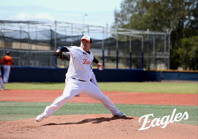 김경문 감독이 이끄는 한화는 18일 호주 멜버른의 멜버른 볼파크에서 8이닝 청백전 포함 마지막 훈련을 가졌다. 이날을 끝으로 1차 스프링캠프를 마무리한 한화는 2차 캠프지인 일본 오키나와로 이동해 실전 감각을 끌어올릴 예정이다. 한화 이글스