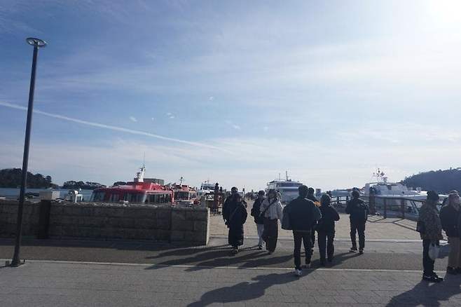 098ef376b28161ff20b5c6b236ef203efb1e2a186a4ba7a093