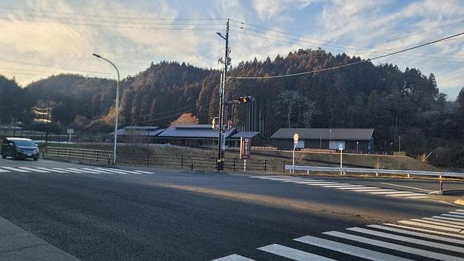 7fed8273b5836af151ee83e642857373db5c9239989dc63a68037b3317ad6998