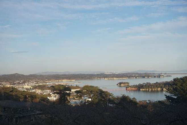 098ef376b28769f220b5c6b236ef203e4a71be206656f3e44c