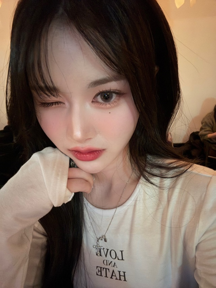 한국 활동 위해 메이지대학교 자퇴 한다는 여자 아이돌