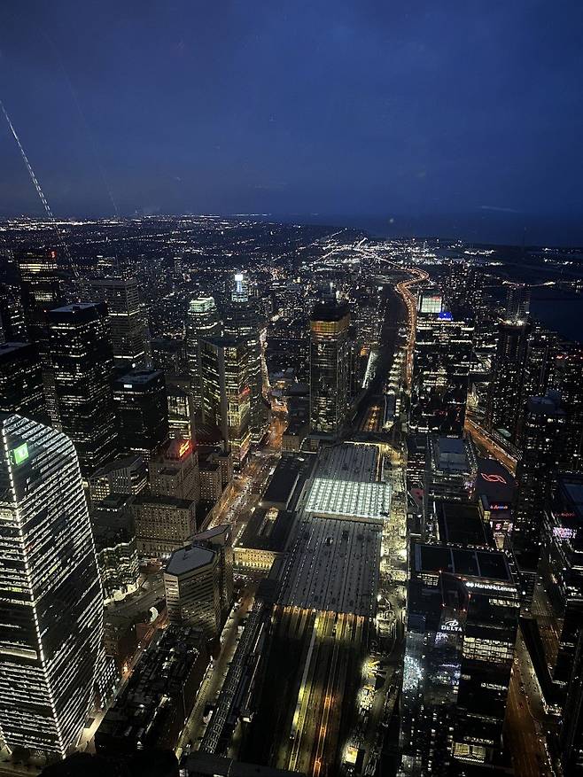 KakaoTalk_20250219_195919416.jpg [여행기]44일간 미국여행 20~21 / 토론토