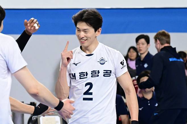 한선수가 18일 현대캐피탈과 경기에서 밝게 웃고 있다. 사진=KOVO