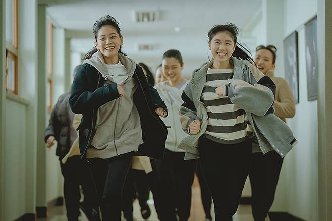 영화 ‘괜찮아 괜찮아 괜찮아!’ 한 장면. 사진제공|바이포엠스튜디오