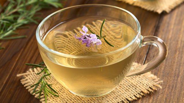 불면증을 겪는 사람이 늘어나면서 숙면은 점점 어려운 과제가 되고 있다 | 출처: 클립아트코리아