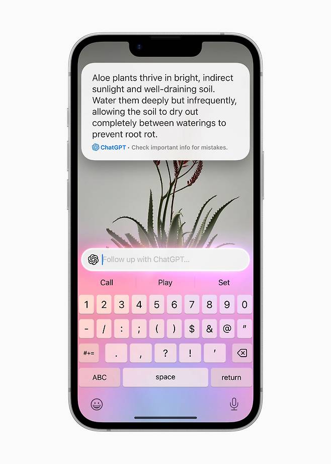 애플 인텔리전스가 적용된 아이폰16e 모습. [애플코리아 제공]