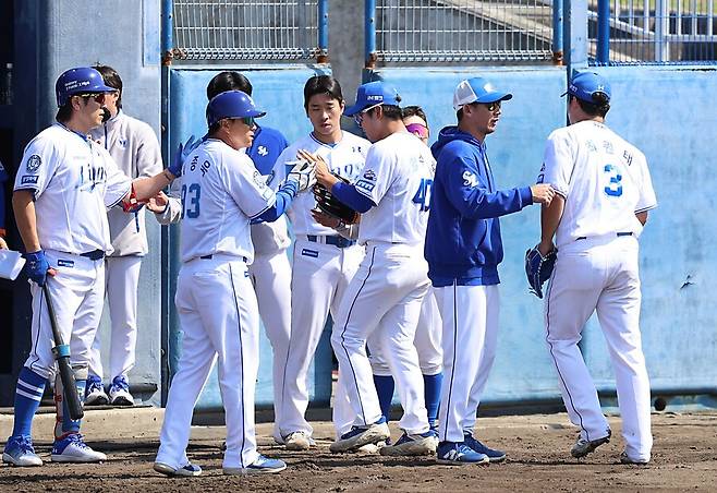 ▲ 삼성은 최고 구속 146km를 기록하며 힘을 낸 최원태의 선전과 중반 이후 타선의 집중력을 앞세워 주니치에 5-3으로 역전승했다 ⓒ삼성라이온즈