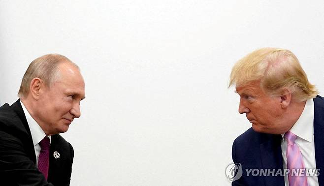UKRAINE-CRISIS/RUSSIA-RESOURCES 도널드 트럼프 미국 대통령과 블라디미르 푸틴 러시아 대통령. [로이터=연합뉴스 자료사진]