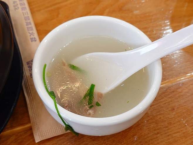 7fed8273b58069f551ee84e1478273733d3baaaa6b22ca5d937ae7ce962a9e2e