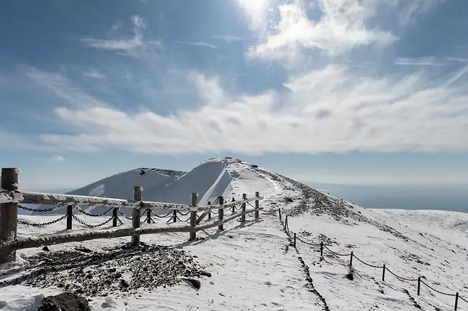 7cea8476b48669f33ee882e64e9c766b52b83a623d670bd773e0d48bf95b7da1194a