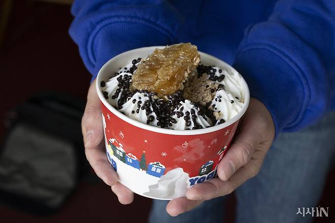 이기중씨는 배달하면서 가장 궁금했던 음식으로 한 인기 프랜차이즈의 요거트 아이스크림을 꼽았다. ⓒ시사IN 이명익
