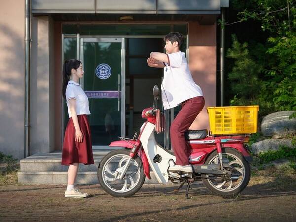'그 시절, 우리가 좋아했던 소녀' / 사진=주식회사 위지윅 스튜디오