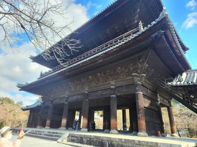 7fed8273b58068f251ee84e5408475730ec19a03f98898104a4121e6d1618f38