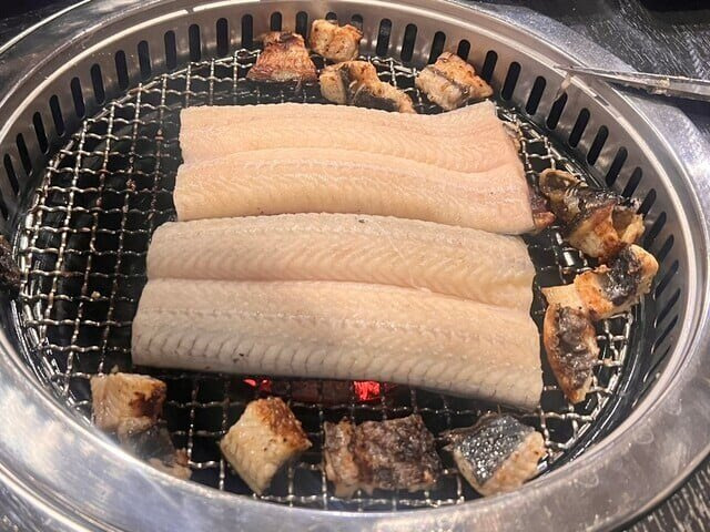 민물장어.jpg 3만 5천원짜리 민물장어 무한리필 맛집