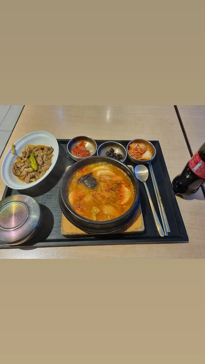 viewimage.php?id=23b2db27ebc637&no=24b0d769e1d32ca73de884fa1bd6253194dd6d0fcd22fa9acf7ca3b80b2231ab51dc10df905381b20241781b08467b9ac579a19e282be142cd287c0fb39b88e5