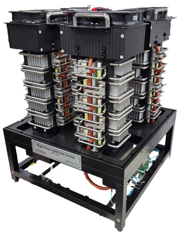 한국전기연구원(KERI)이 개발한 '반도체 기반 대용량 스위치'. KERI 제공