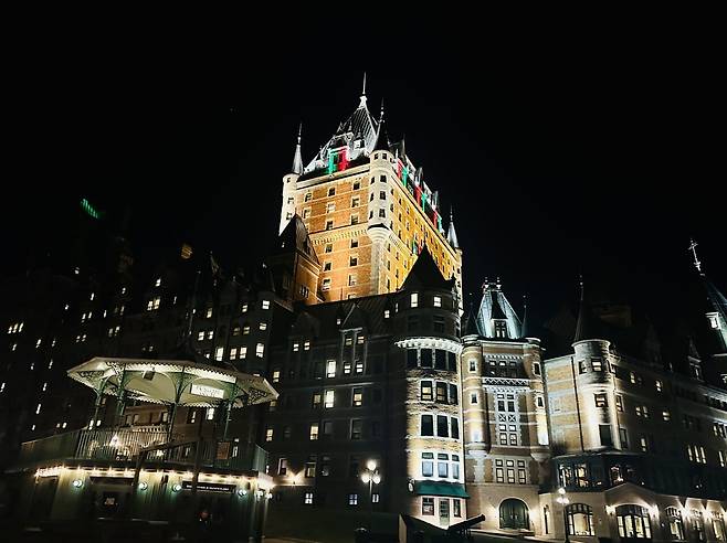 KakaoTalk_20250223_225838095.jpg [여행기]44일간 미국여행 22~23 / 몬트리올,퀘벡