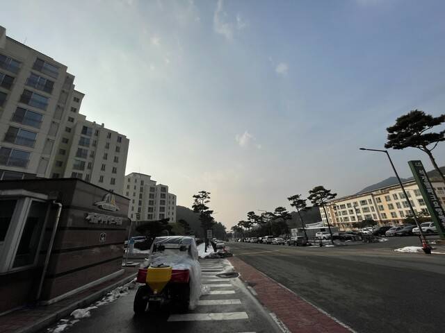 고창타워 바로 건너편에는 준종합병원과 요양병원이 있다. 황보연 기자