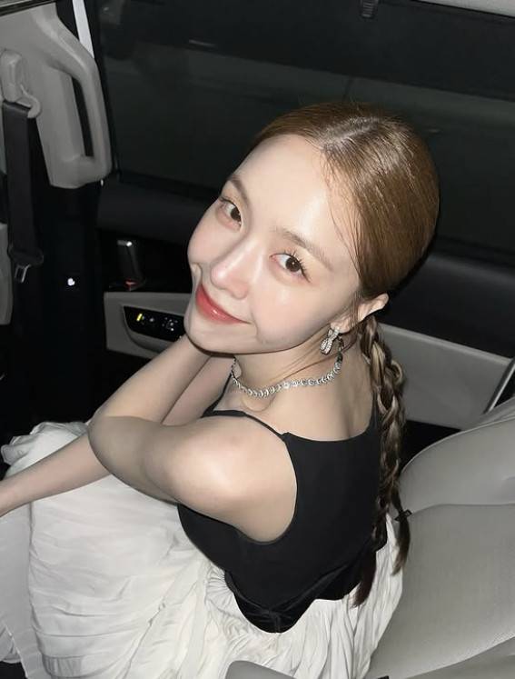 민아 소셜 계정 캡처