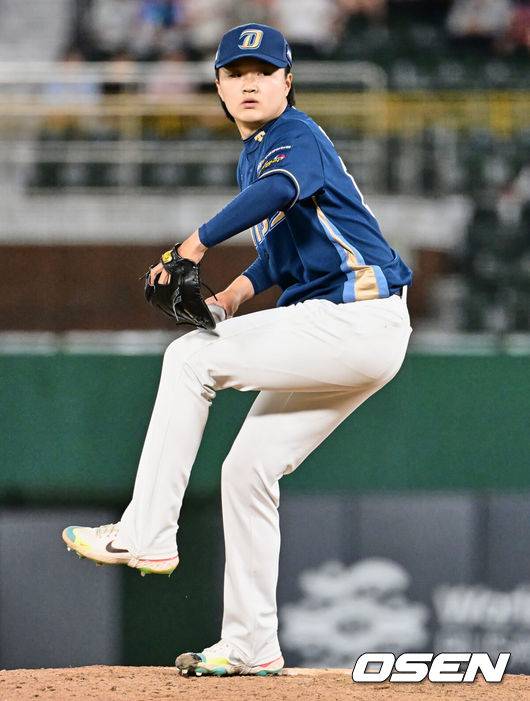 [OSEN=부산, 이석우 기자] 25일 부산 사직구장에서 2023 신한은행 SOL KBO리그 롯데 자이언츠와 NC 다이노스의 경기가 열렸다. NC 다이노스 임지민이 역투하고 있다. 2023.05.25 / foto0307@osen.co.kr